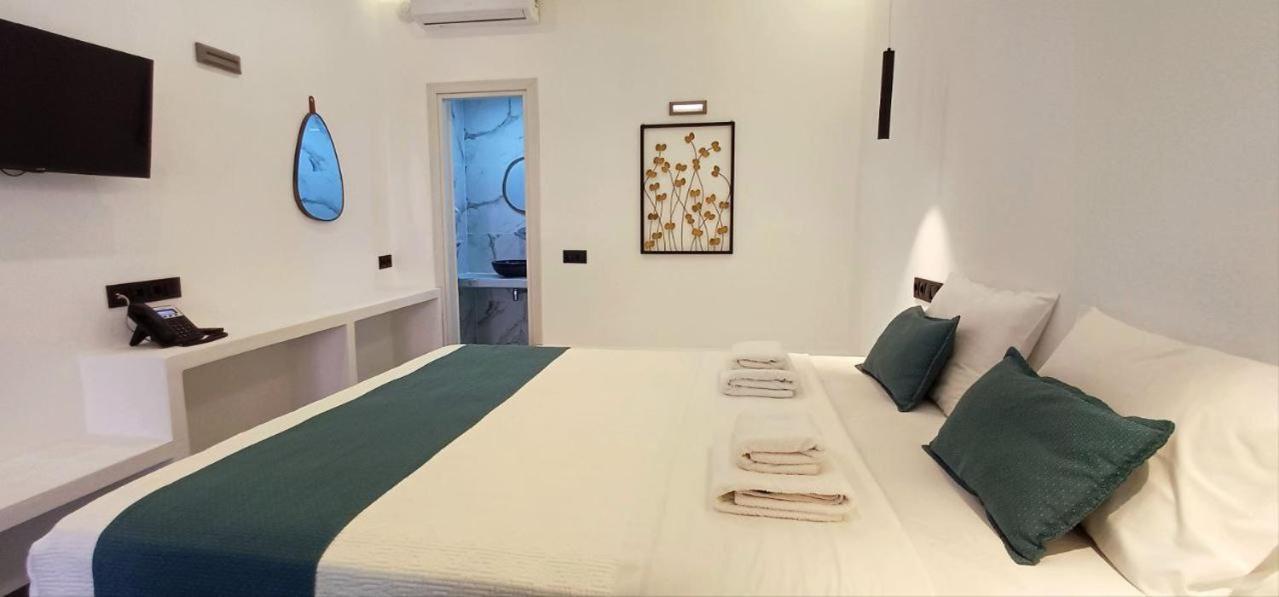Rigas Hotel Skopelos Buitenkant foto